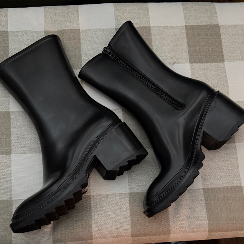 INC International Concepts Black Women's Winter Boots